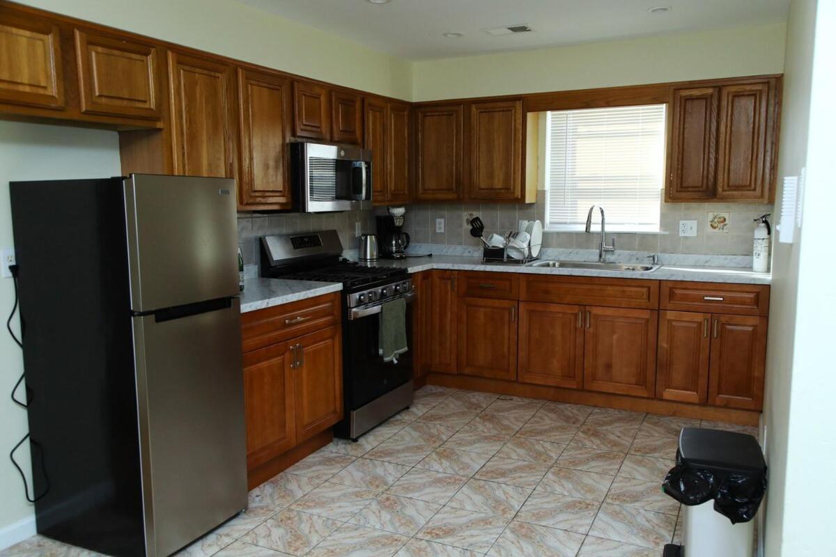 Appartement Spacious 3 Bedroom, 15 Min To Ewr Airport And Parks *
