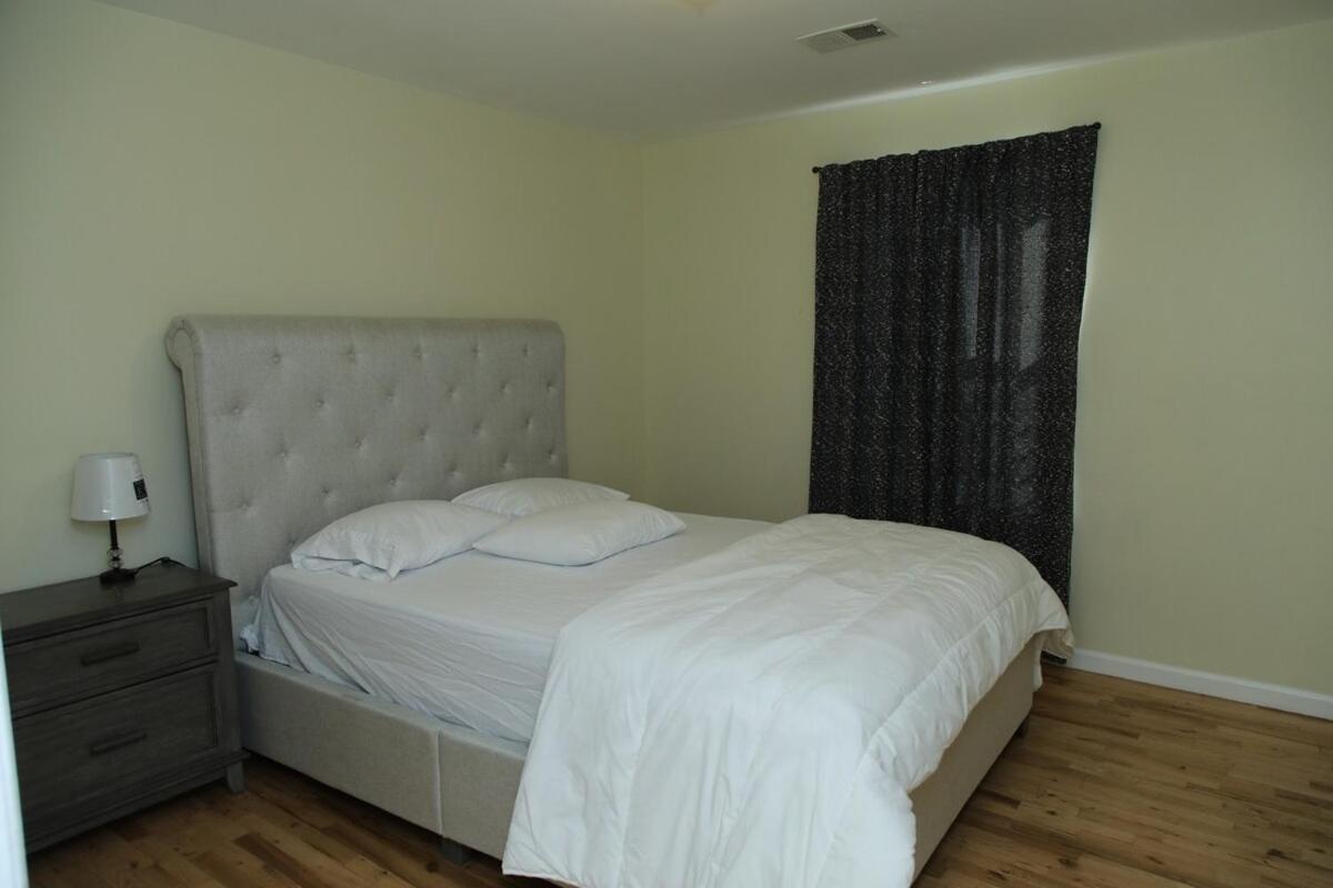 Spacious 3 Bedroom, 15 Min To Ewr Airport And Parks *